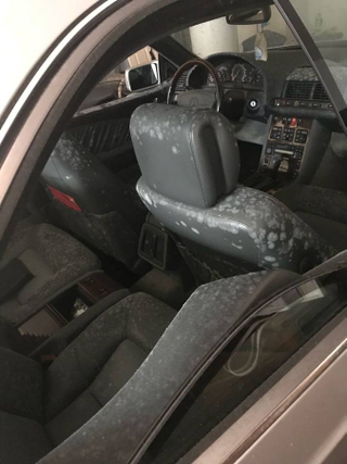 Illustration for article titled Here’s a Cheap V12 Mercedes S600 Coupe, It Just Comes With a Ton of Interior Mold
